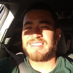 Meet your Posher, Luis